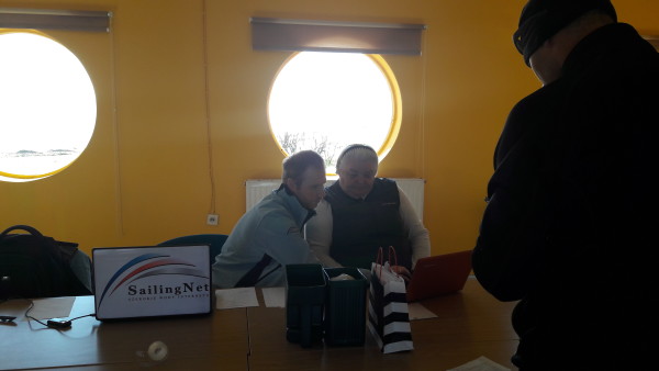 1461913677567-930228098