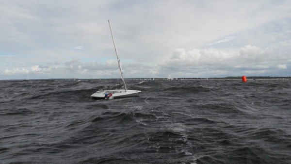 1468071773896-1936986120