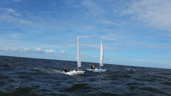 1468072924926-2041321631