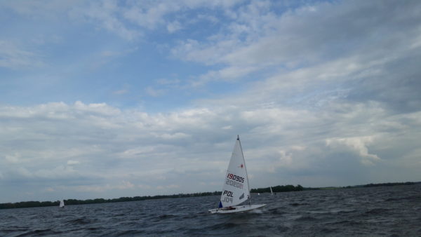 1463147990757-1551082790